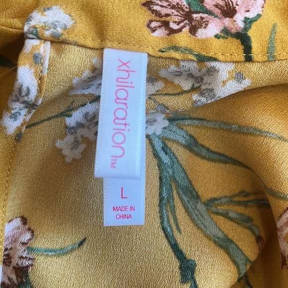 Xhilaration yellow floral sundress - Picture 4 of 4